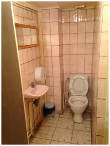 WC non suspendus avant rénovation